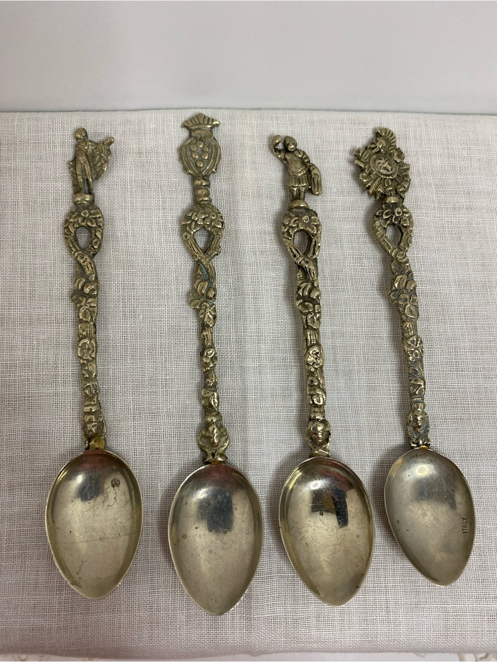 Vintage Montagnani Style Italy 4 Demitasse Spoons Silver Plated Florentine